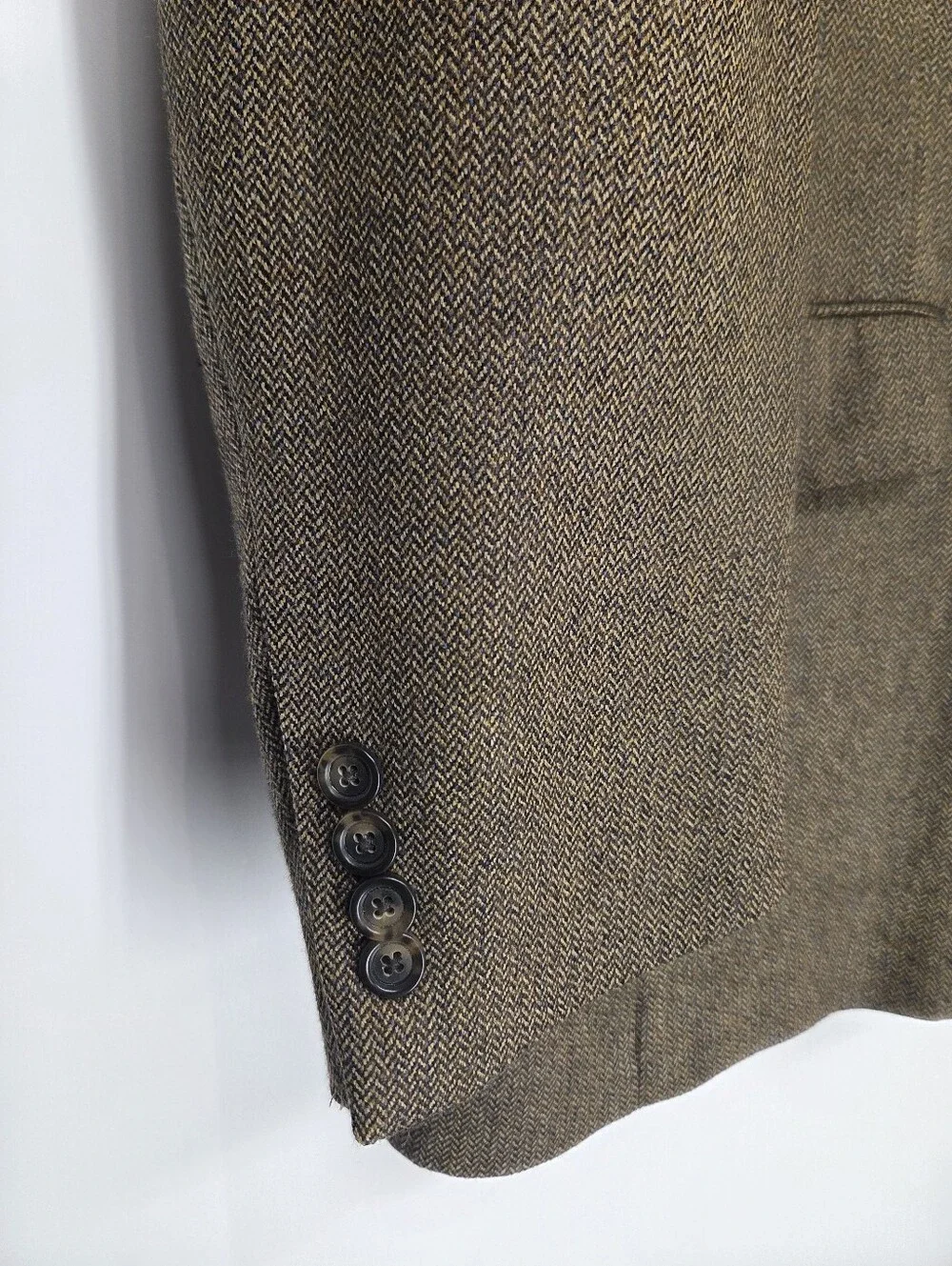 Jos. A. Bank 44R Brown Herringbone Tweed Sport Coat 100% Wool